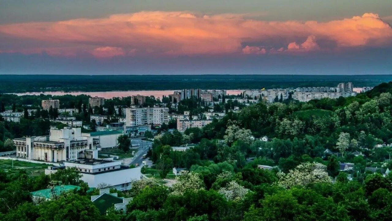 Канев черкасская область. Канев. Город канев черкасская область. Канев достопримечательности. Канев достопримечательности.