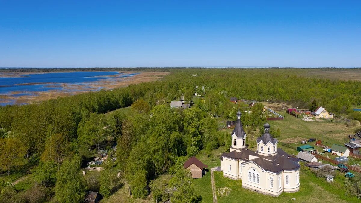 Деревня черное. Сельская природа. Большая ладожская тропа. Д черное ленинградская область кировский район. Карельская деревня чб.