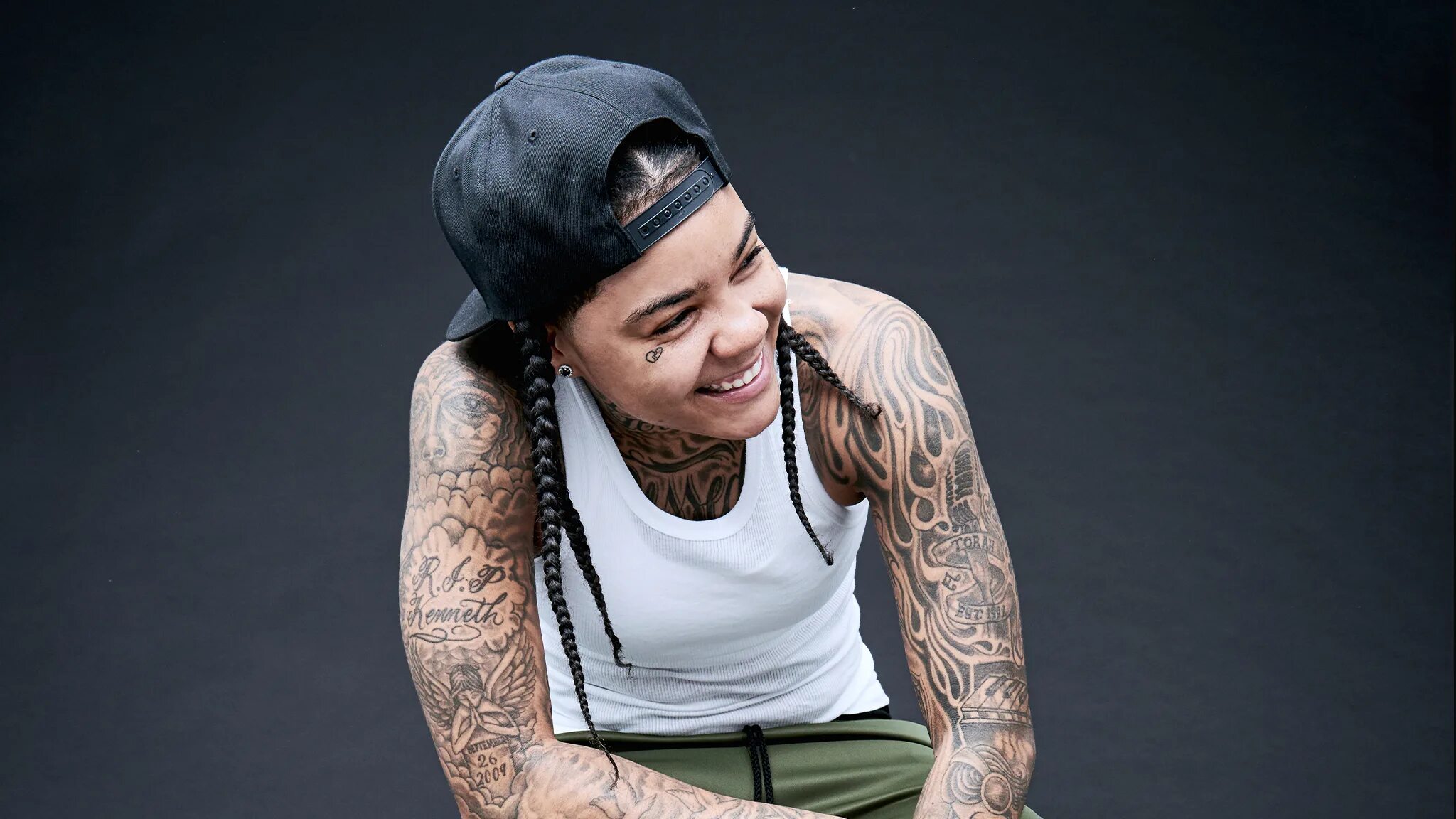 Young m.a Rapper. Young ma девушка или парень. Young ma биография. Young m.a female.