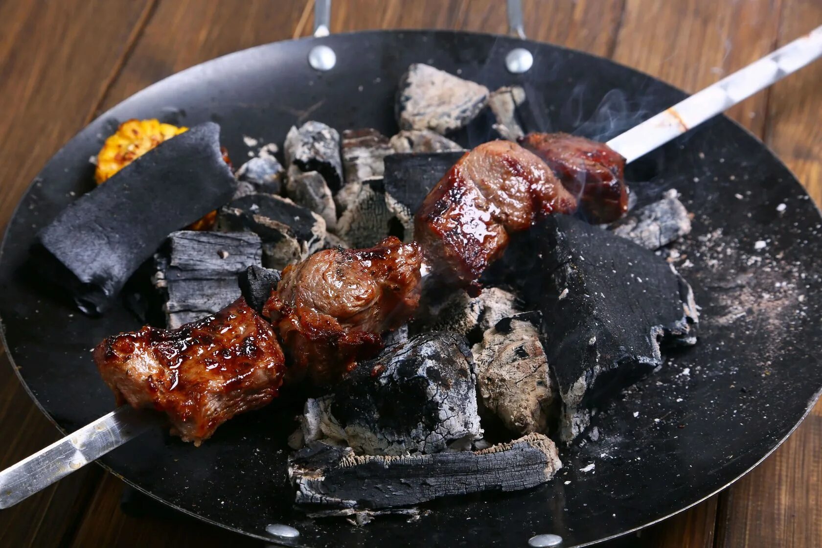 Телятина вырезка шашлык. Чайхана талан нальчик. Шашлык из говяжьей вырезки. Шашлык из говядины. Шашлык из говяжьей мякоти.