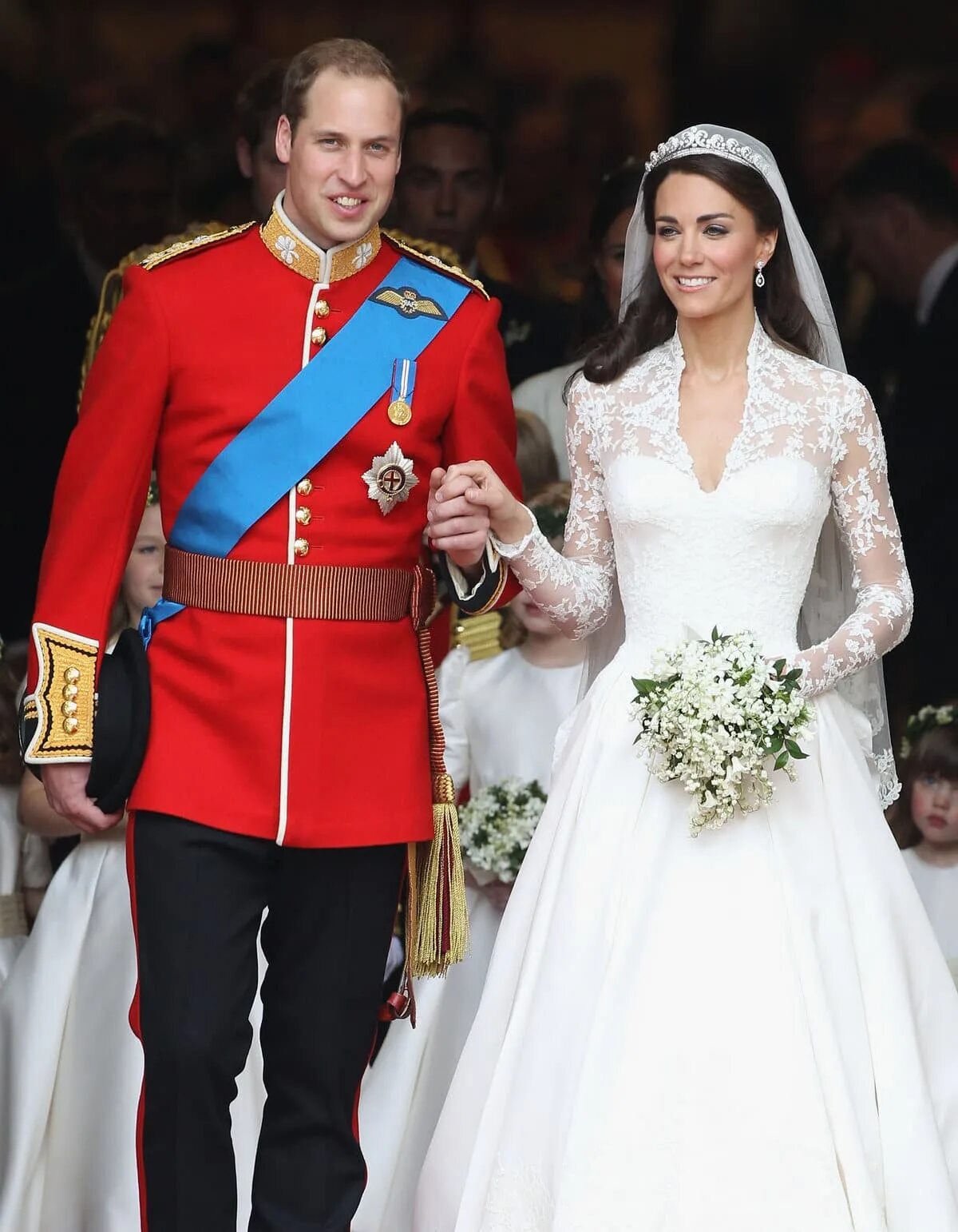 Миддлтон замуж вышла. Свадьба Кейт Миддлтон и принца Уильяма. Герцог Кембриджский Уильям свадьба. Свадебное платье Кэтрин Миддлтон. Свадьба принца Уильяма и Кэтрин Миддлтон.