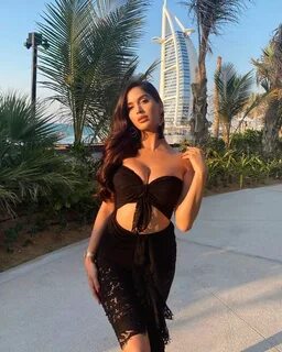 Neymar's ex-girlfriend Natalia Barulich looks sensational in flesh-coloured biki