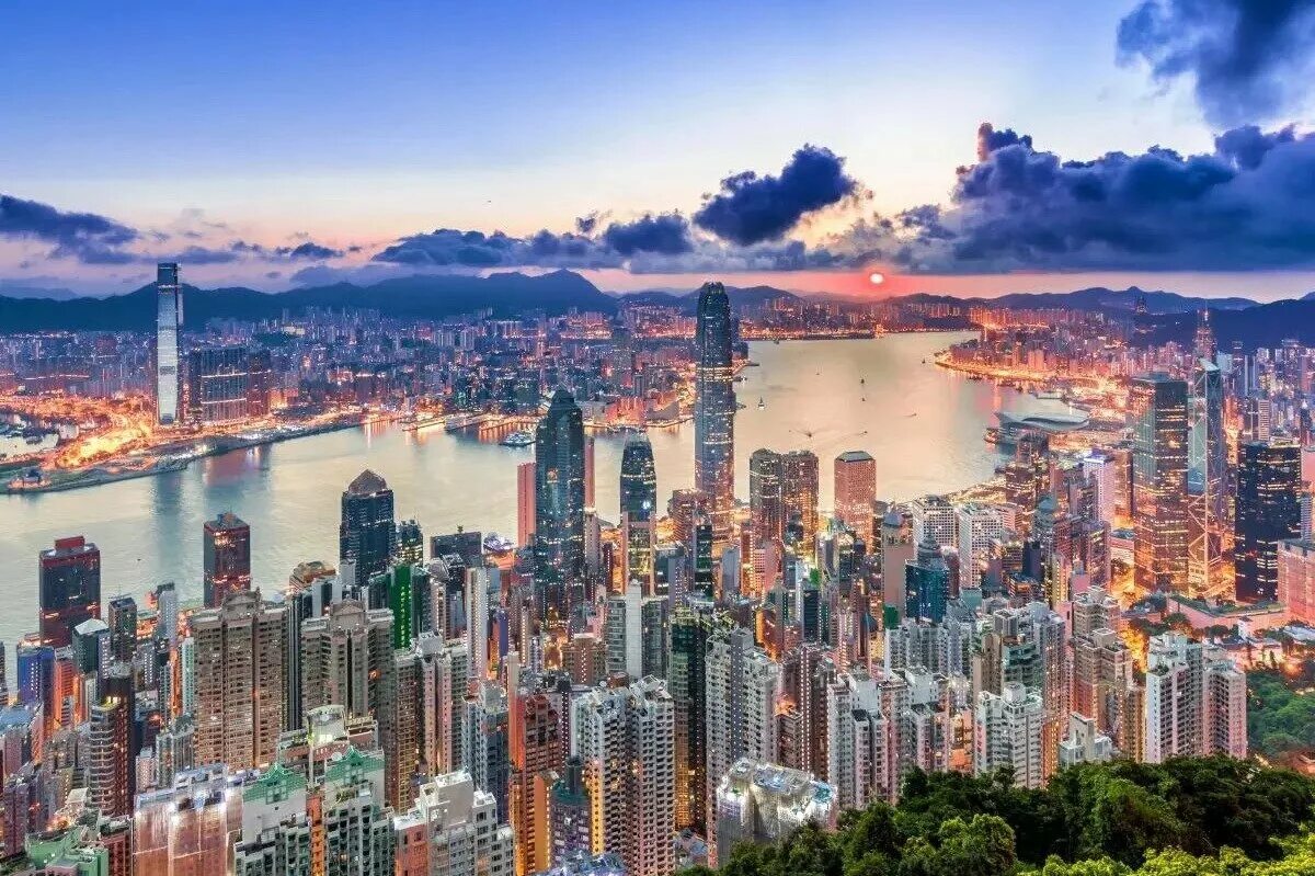 Cos hong kong