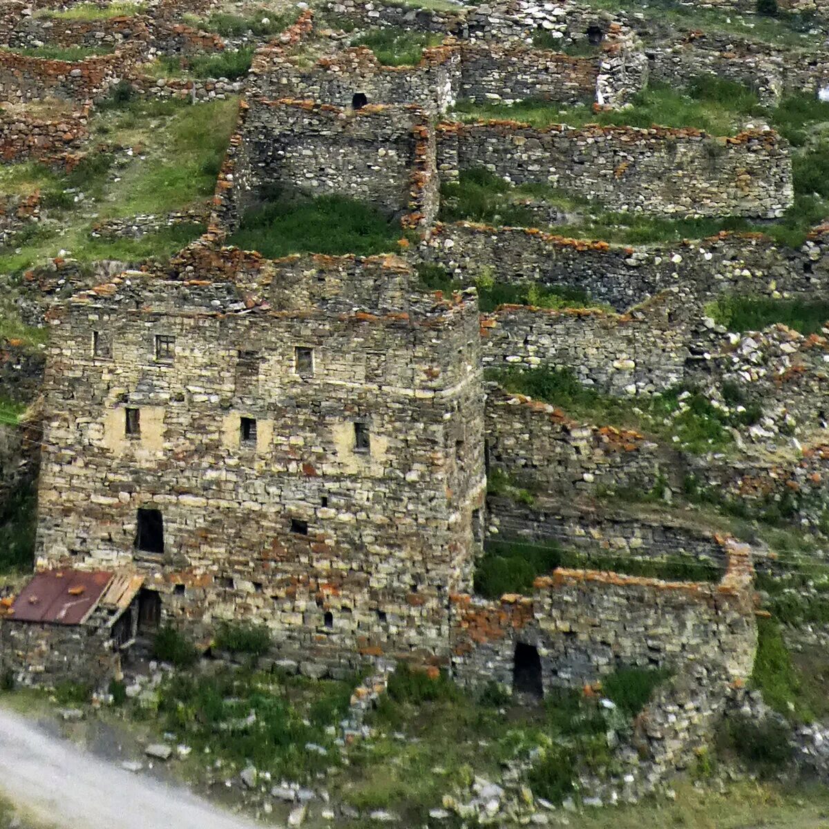 Село галиат северная осетия. Селение галиат в северной осетии. Камунта и галиат. Галиат дигория. Село камунта северная осетия алания.
