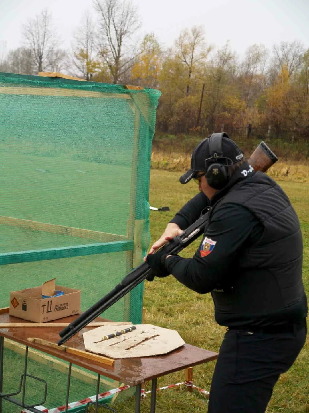 Ipsc стрельба. Стрельбище в барнауле. ipsc ружье. стрельба в барнауле.