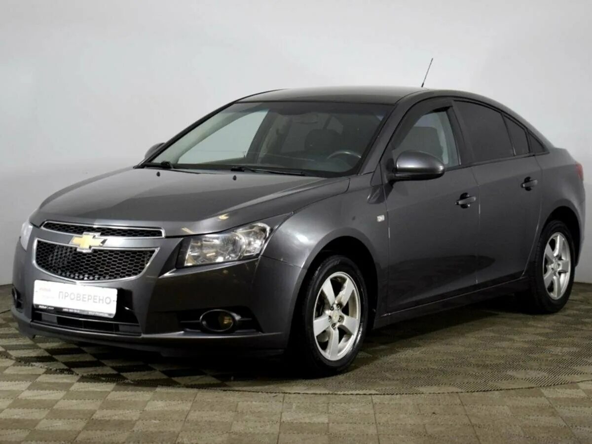 Шевроле седан купить авито. Chevrolet Cruze 2010 седан. Шевроле Круз седан 2010. Шевроле Круз седан 2010 года. Шевроле Круз 2010 серый.