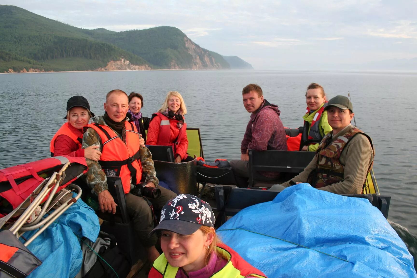 Видеоролики о северобайкальске. Город северобайкальск семь ветров. Северобайкальск магазины. Часы ракета ленинград. Северобайкальск магазины.