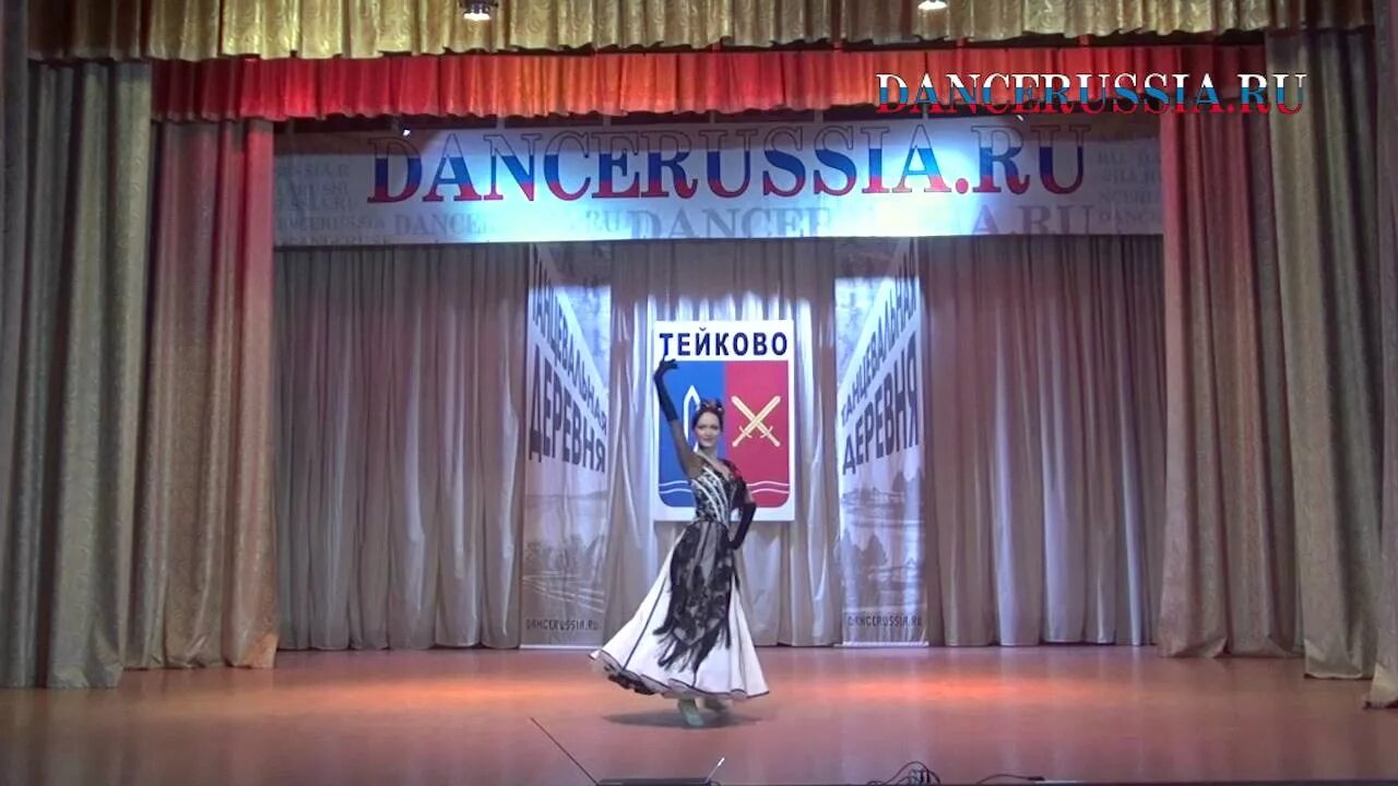 Испанский танец из балета Лебединое озеро. Агнесса Балиева балет. Неаполитанский танец из балета Лебединое озеро