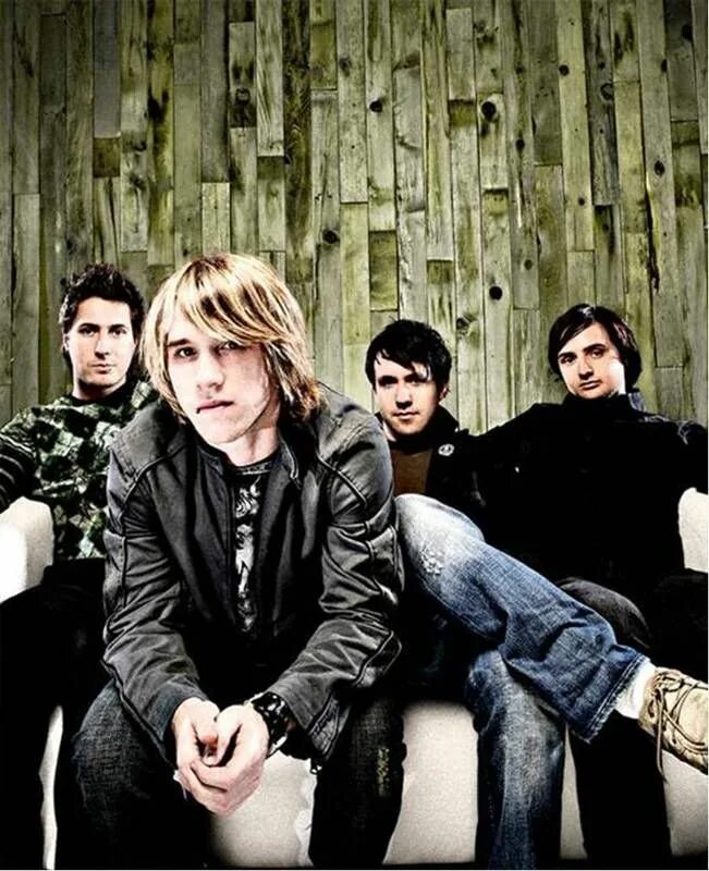 Band of the hawk. Hawking band. Hawk nelson. Энни хокинг. Sold out hawk nelson.