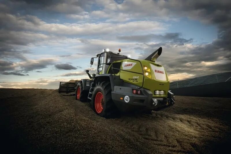 Мини техника для фермеров. Branson 2900. Авант 631 трактор. Клаас торион 535. Сельхозтехника мини.