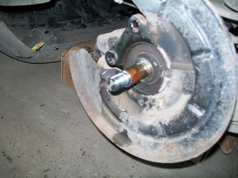 Меган 2 задний ступичный. Подшипник задней ступицы рено меган 2. Задняя ступица рено меган 2 артикул. Задняя ступица рено меган 3. Меган 2 задний ступичный.