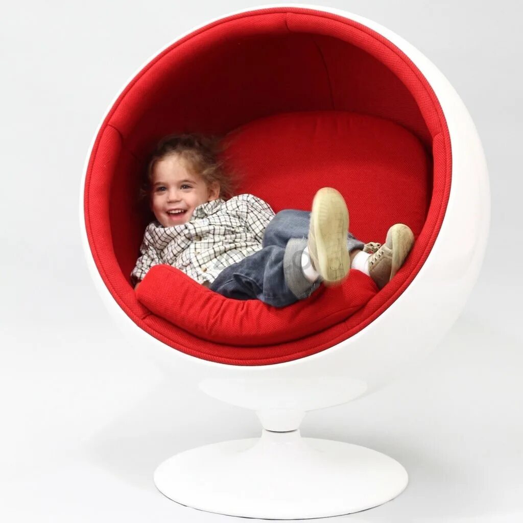 Кресло для ребенка 5. Кресло Ball Ээро Аарнио. Кресло Eero Aarnio Style. Кресло Eero Aarnio Style Bubble Chair. Eero Aarnio Ball Chair.