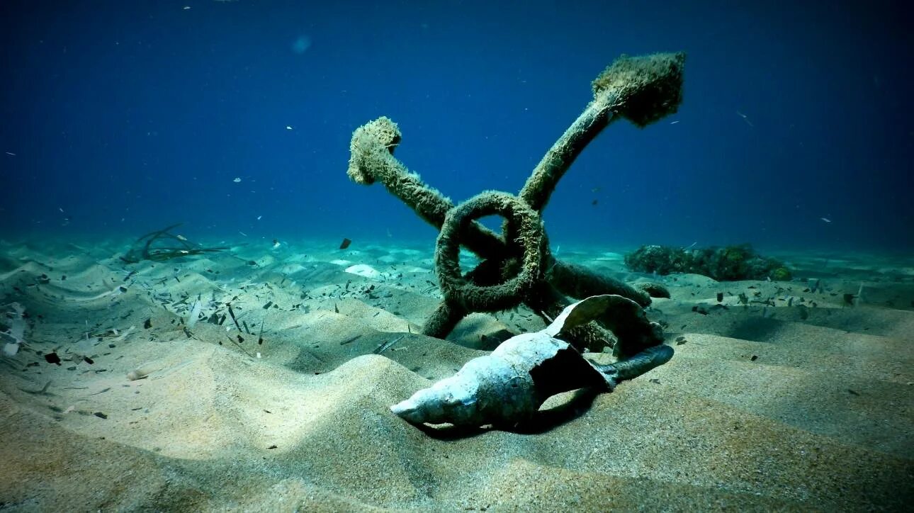 Музей подводных скульптур в канкуне. Павлопетри город под водой. Океаны. Подводная экспедиция жак ив кусто. Корабли под водой.