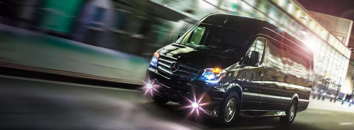 Спринтер быстро. Mercedes benz sprinter 2025. mercedes sprinter passenger. мерседес спринтер 2010 макс пассажир. sprinter mercedes минибус 2019.