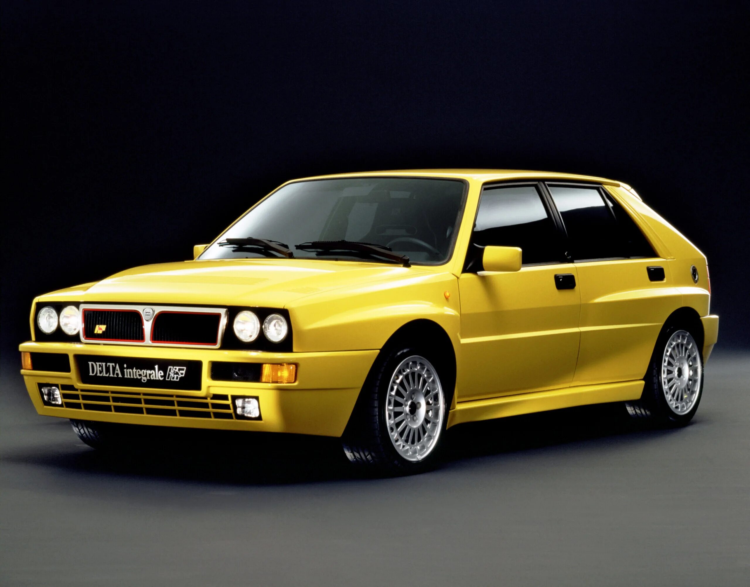 Лянча delta integrale. Lancia s4. Lancia delta hf integrale ралли. Lancia 1979. Автомобиль delta.