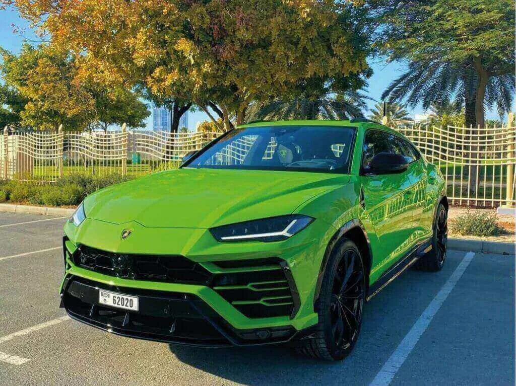 Green сколько стоит. Ламборджини Урус. Lamborghini Urus зеленый. Ламборджини Urus 2021. Lamborghini Urus 2022 зеленый.