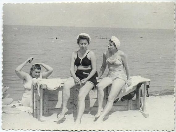 1924 Young women enjoying a day at the beach together - Miami Beach, Florida Bat