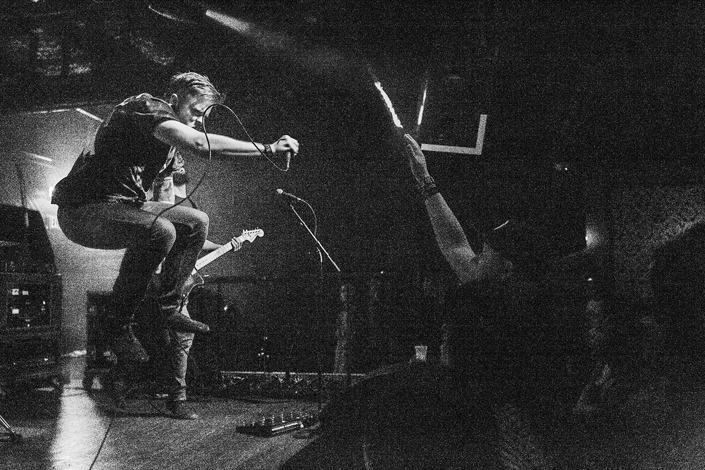 No tomorrow wolves at the. Wolves at the Gate Band. Wolves at the Gate Dead man. Wolves at the Gate- a Voice in the violence. Токио кузнец.