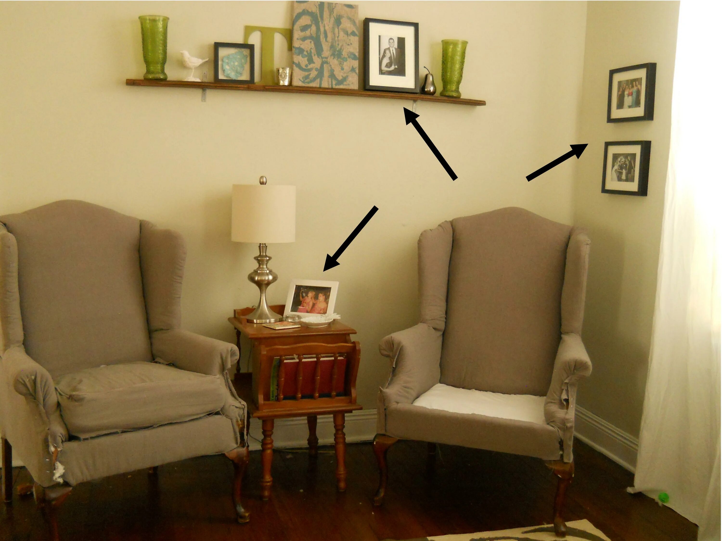 Два кресла в углу. Интерьер кресло и столик. Картинка 2 кресла. Два кресла. Два кресла в углу.