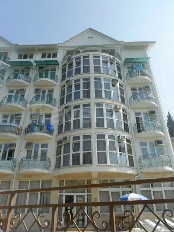 хоста сочи шоссейная улица. отель хоста адлер. микрорайон хоста сочи. шоссейная улица 4в хоста сочи. краснодарский край, сочи, хоста, шоссейная улица.