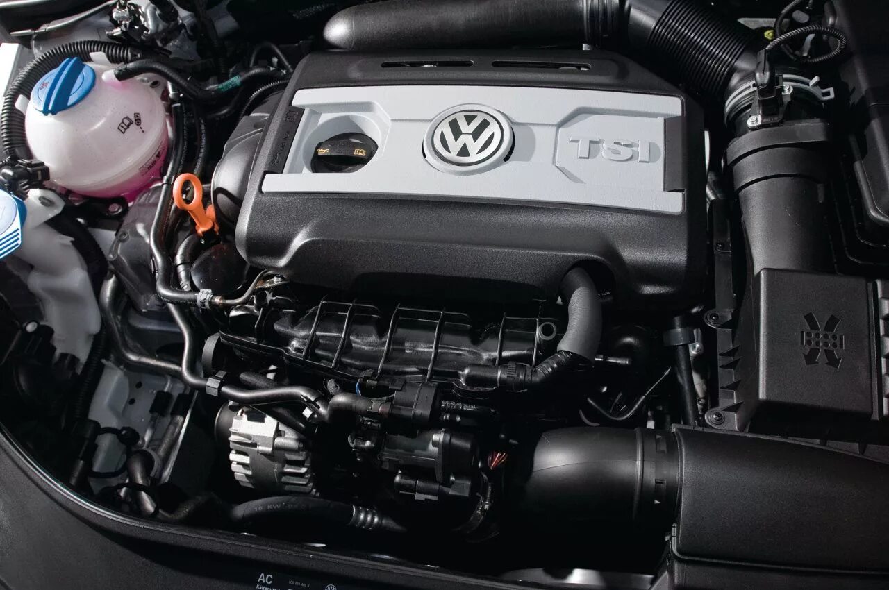 Volkswagen Passat cc TSI мотор. Двигатель Volkswagen Passat СС 2.0 TDI. Фольксваген б 6 1 и 4 турбо. Фольксваген Пассат 1.4 турбо.