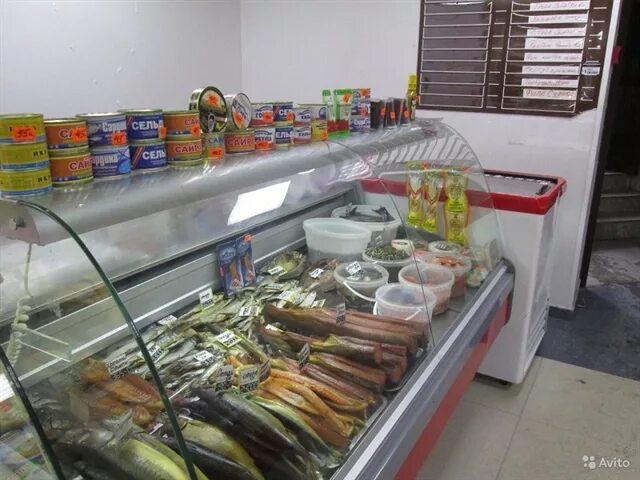 Магазин океан на проспекте мира. Серебряный ручей магазин в спб. Три ручья мурманск рыбный магазин. Континент рыбный магазин. Рыбный магазин океан.