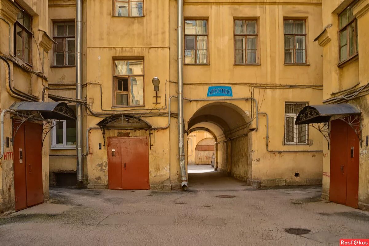 Питер двор фото Прогулка по настоящему Петербургу. Проходные дворы Моховой. цена 1 100 ₽, отзы