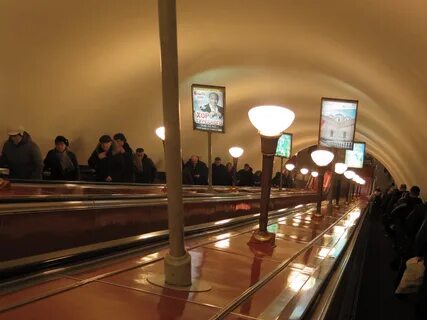 Метро на кировском заводе