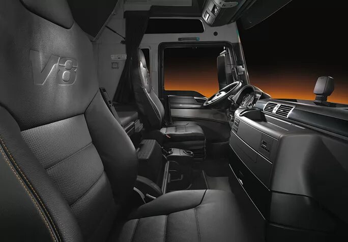 640 новая кабина. Man tgx 2021 кабина. 440 салон. ман тгх интерьер кабины. Man tgx салон.