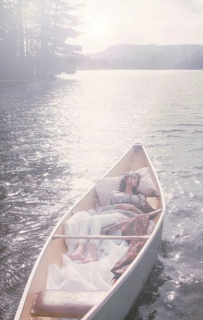 Sleep boat