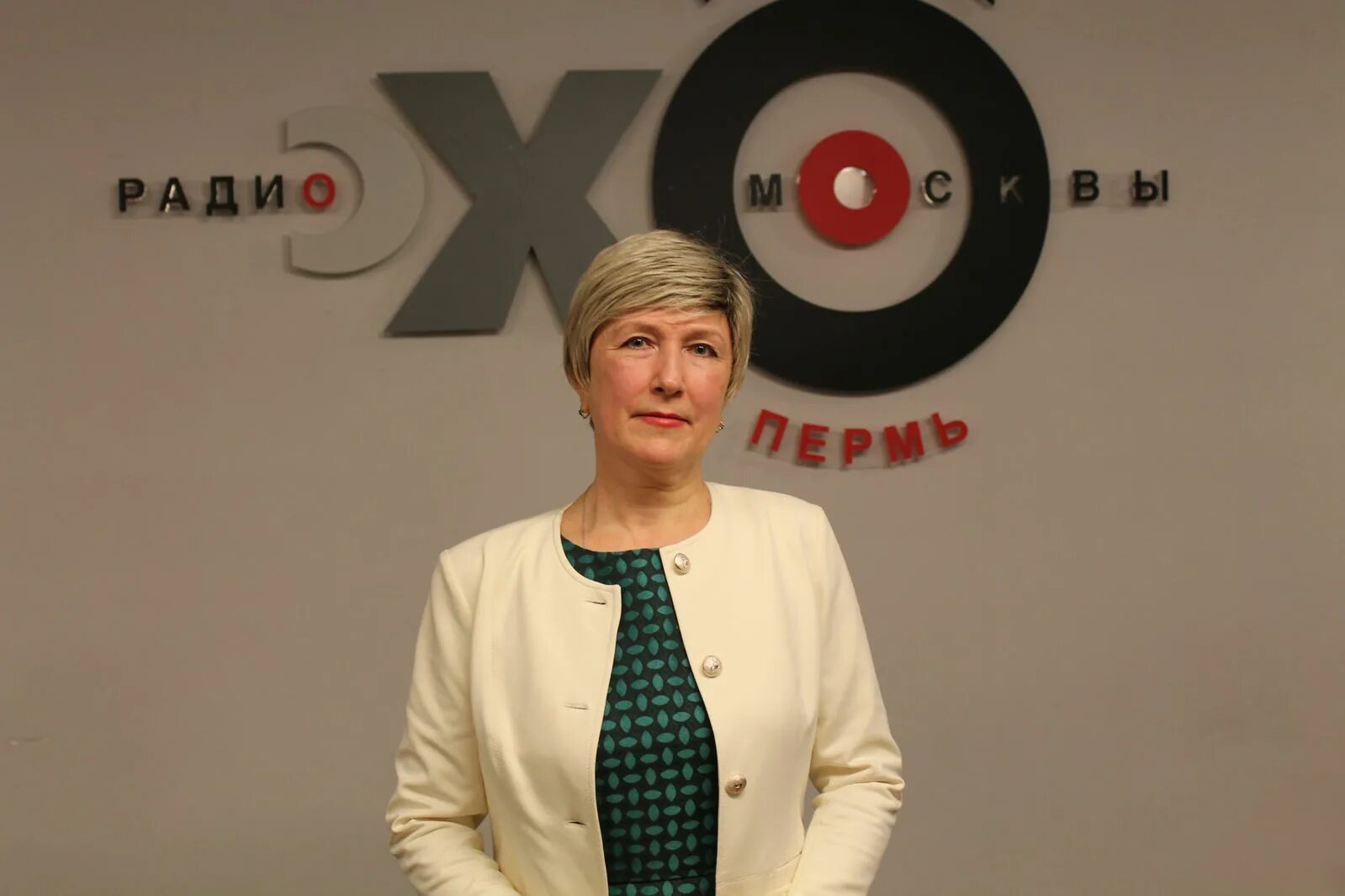Школа пинаевой пермь. Гимназия пинаевой. Гимназия имени с. Гимназия пинаева. Ювента пермь школа.