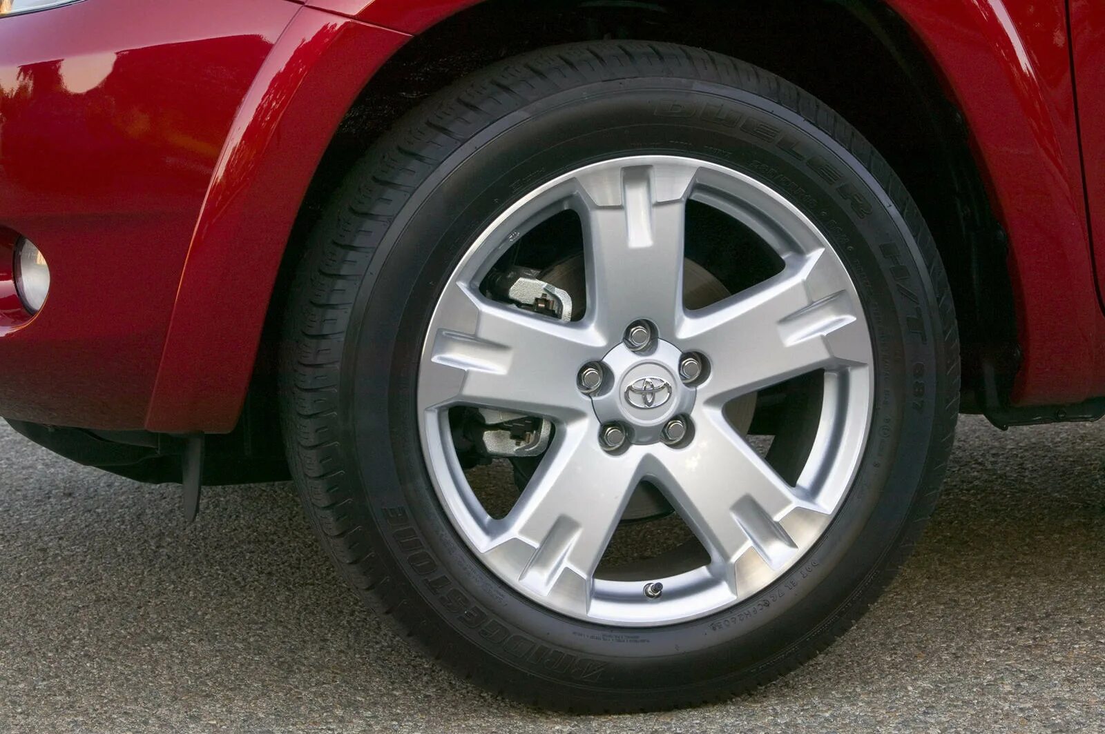 Тойота рав 4 2022 размер колес. Тойота рав 4 диаметр диска. Размер дисков рав 4 4 поколения. Рав 4 диски размер. Размер диска тойота рав 4 2021.