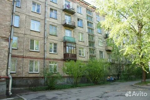 Красных зорь 14