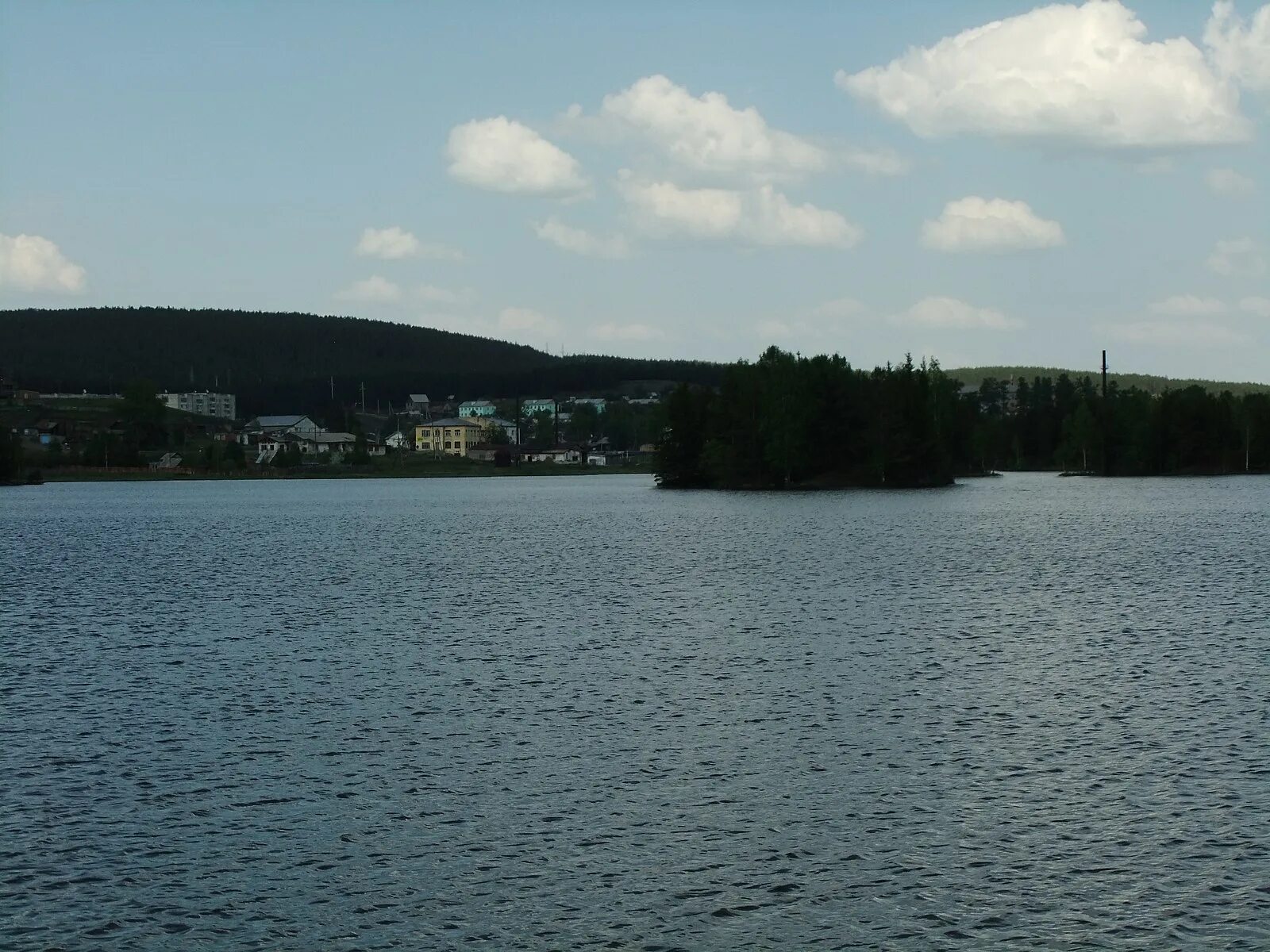 Уралец (посёлок). Уралец (посёлок). Пос уралец свердловская область. Гора белая, посёлок уралец. Поселок уралец.