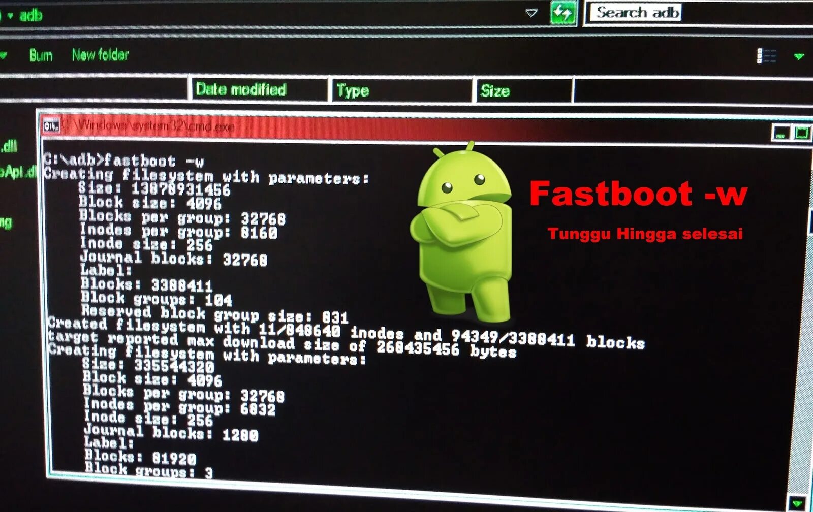 На экране появилась надпись fastboot. Режим Fastboot. Включился Fastboot. Меню Fastboot Xiaomi. Что такое Fastboot в телефоне.