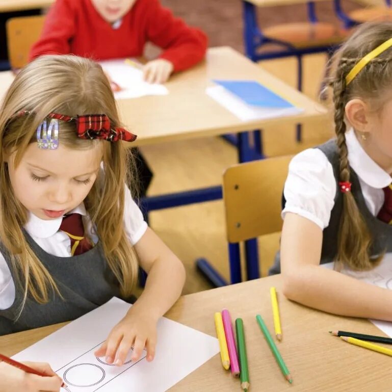 Мы первоклашки. Мы первоклассники картинки. Мы первоклассники. Первоклашка. Первоклассники в школьной столовой.