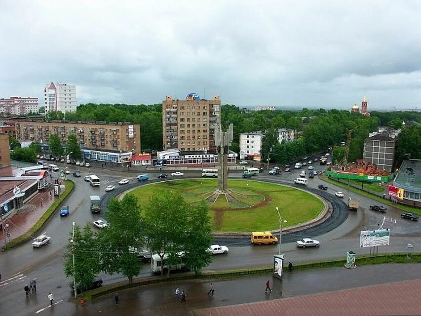 Сколько сегодня в сыктывкаре. Республика Коми Сыктывкар. Столица Республики Сыктывкар. Сыктывкар центр города. Сыктывкар столица Коми.