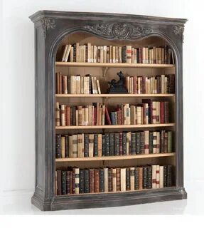 Книжные полки в шкафу