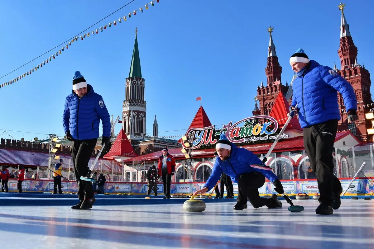 Москва каток на красной площади 2023. ГУМ каток. ГУМ каток 2019-2020. ГУМ каток 2023. ГУМ-каток на красной площади 2020-2021.