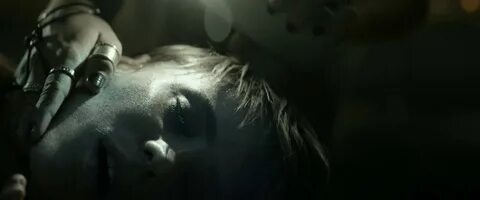 URL=https://imagetwist.com/a8s9ui05fjwd/Mackenzie_Davis-Terminator_Dark_Fat...
