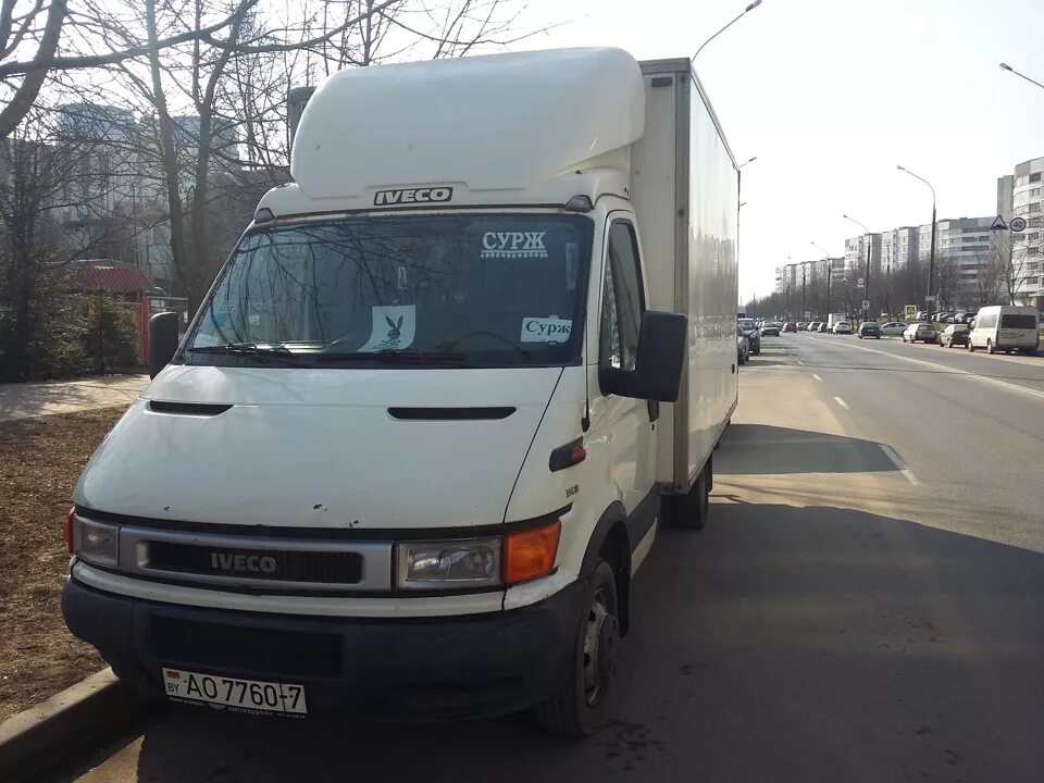 Авито ивеко дейли бу. Ивеко Дейли 35с11. Ивеко Дейли 35s12. Iveco Daily 35s12 2000. Iveco Daily 35s15 2002.