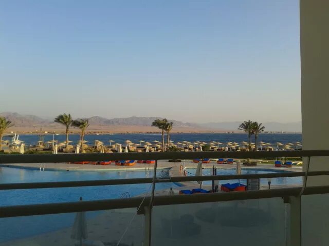 Barcelo tiran sharm 4. Barcelo Tiran Sharm. Барсело Шарм-Эль-Шейх отель. Барсело тиран Шарм 5 в Шарм-Эль-Шейхе пляж. Отель Египет тиран Шарм 5 вид сверху.