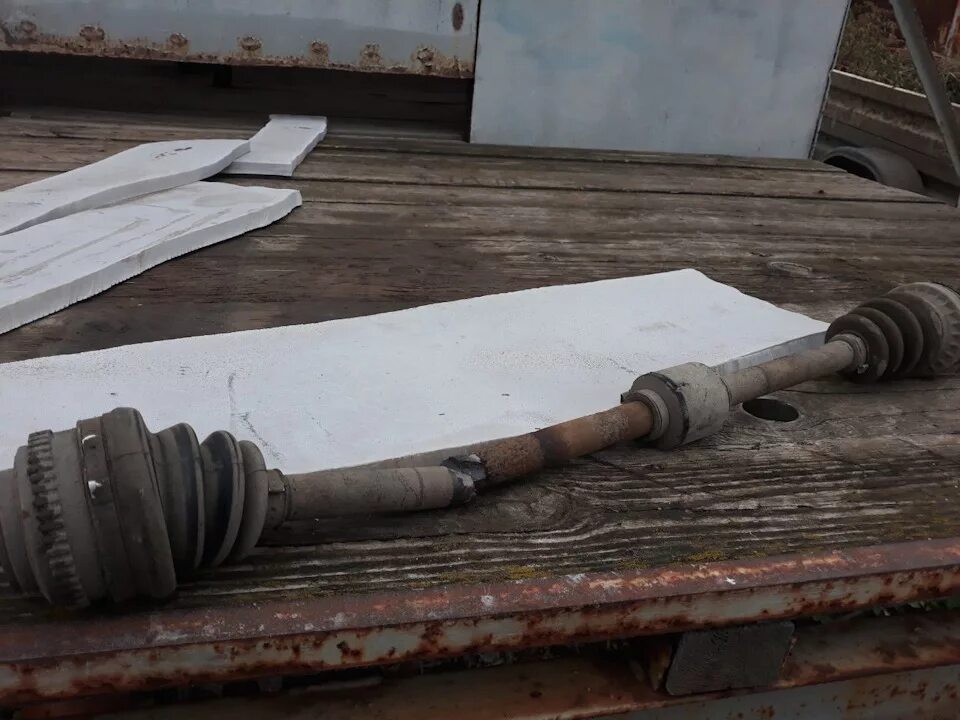 Привод правый lacetti 1. 1. 9 дизель. Вал привода правый kia spectra. Фото правого привода.