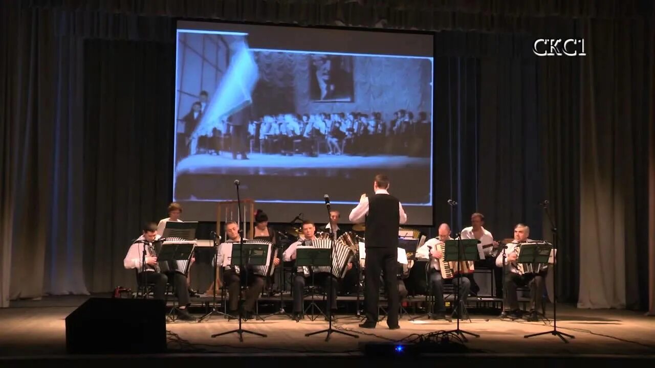 Кдц станиславского. Театр кукол кдц им. Кду имени станиславчкого нрврсиьирск. С. Концерт в гостях у февраля кдц станиславского поёт анатолий гаврилов.