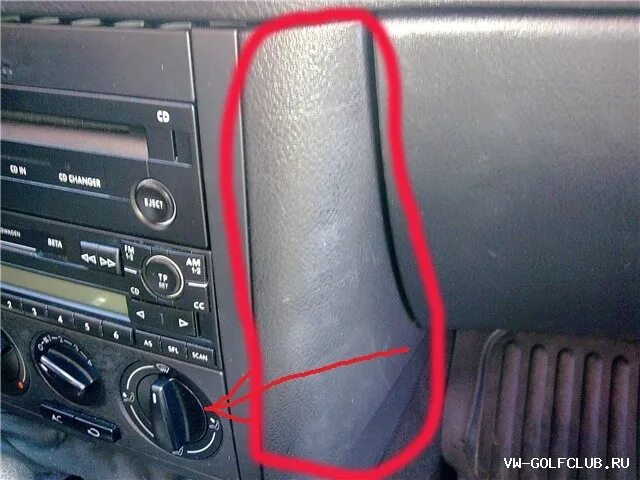 установка штатной магнитолы - Volkswagen Golf Mk5, 1,6 л, 2005 года автозвук DRI