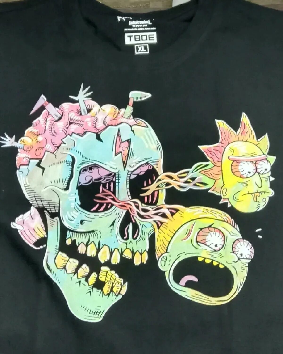 Rick and morty жидкость. Свитшот Рик и Морти Cropp. Рубашка Рик и Морти Cropp. Кроп футболка Рик и Морти. Толстовка Рик и Морти Кропп.