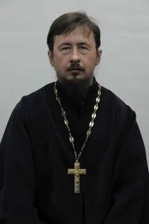 Священниками 1