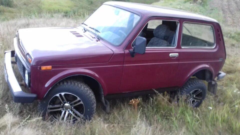 Нива фотки) - Lada 4x4 3D, 1,7 л, 2013 года фотография DRIVE2