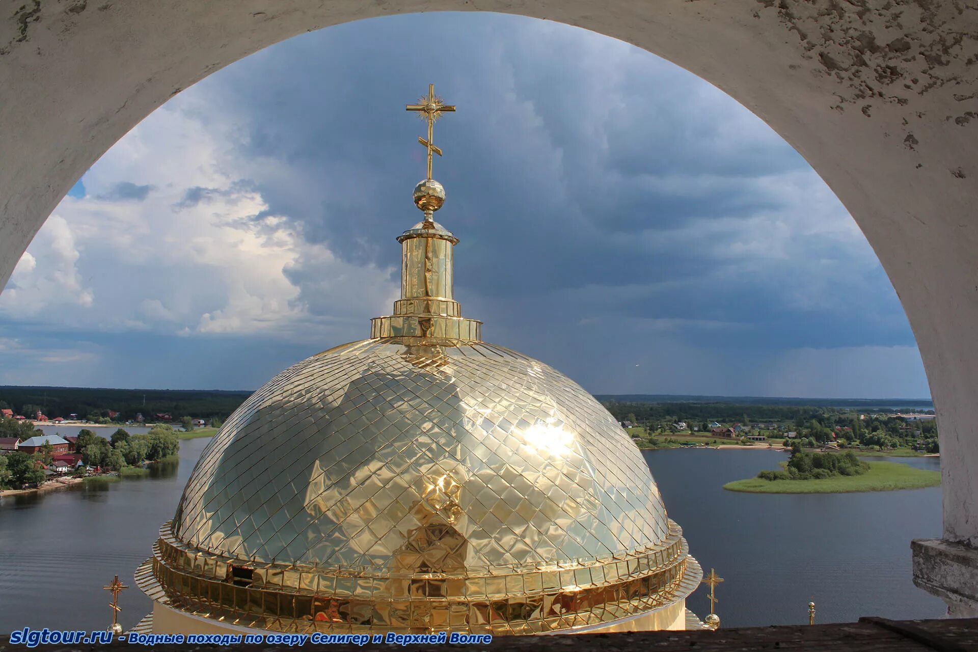 Фото куполов храмов. Истринский храм купол. Храм купола Павловск Воронежская область. Пятигорск купол собора. Купол храма князя Владимира.