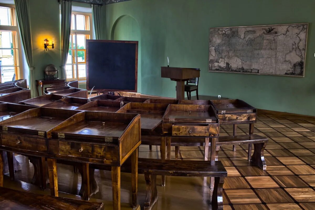 Пушкинский лицей царское село музей. Лицей пушкина в царском селе. С пушкина. Пушкинский лицей царское село музей. Пушкин лицей посетить.